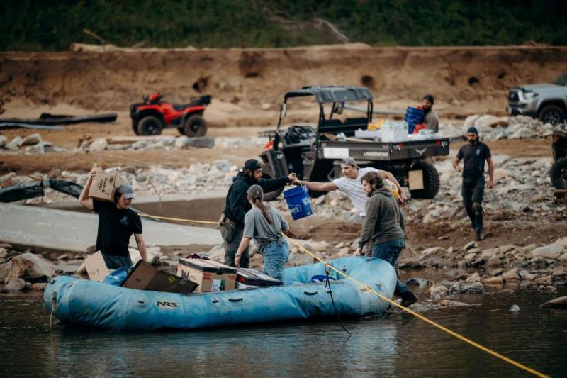 supporting-recovery-western-north-carolina-after-hurricane-helene_LENOVO_062625A