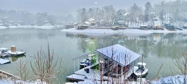 Lake Lure In snow