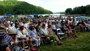 Blue Grass Crowd