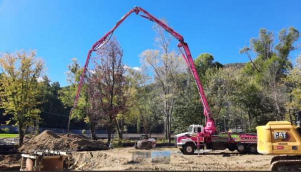 Cell Tower Construction 101525