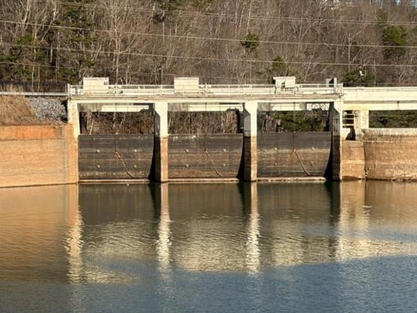Lake Lure Dam 021326 - Tainter Gate Seals Replaced - 975-5