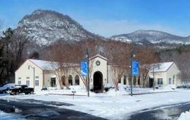 Lake Lure Town Hall in snow