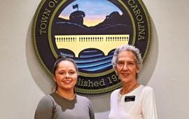 Olivia Stweman with Mayor Carol Pritchett