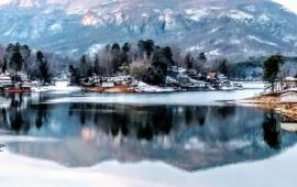 Lake Lure with frosty shores