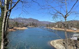 Lake Lure on 12/31/25 (975 MSL)   