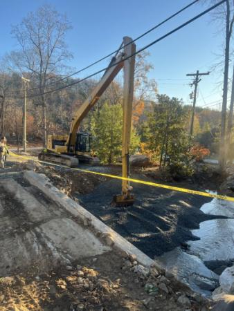 112524 Temporary Bridge Construction - Boys Camp Road 