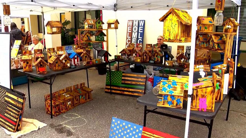 Arts & Crafts Festival Raises Funds to Eliminate Hunger, Help Lake Lure Families in Need Lake
